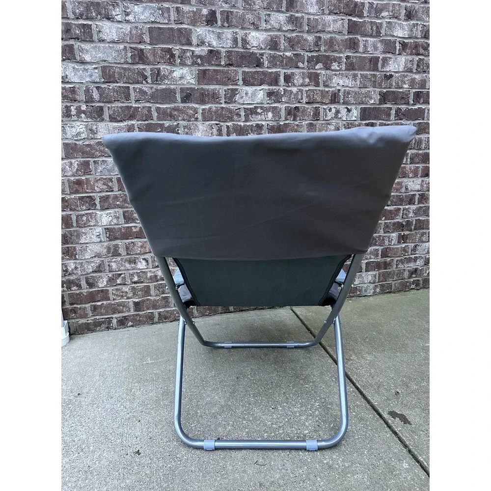 Outdoor Folding Chaise Lounge Chair for Beach Sunbathing Patio Pool Lawn Deck